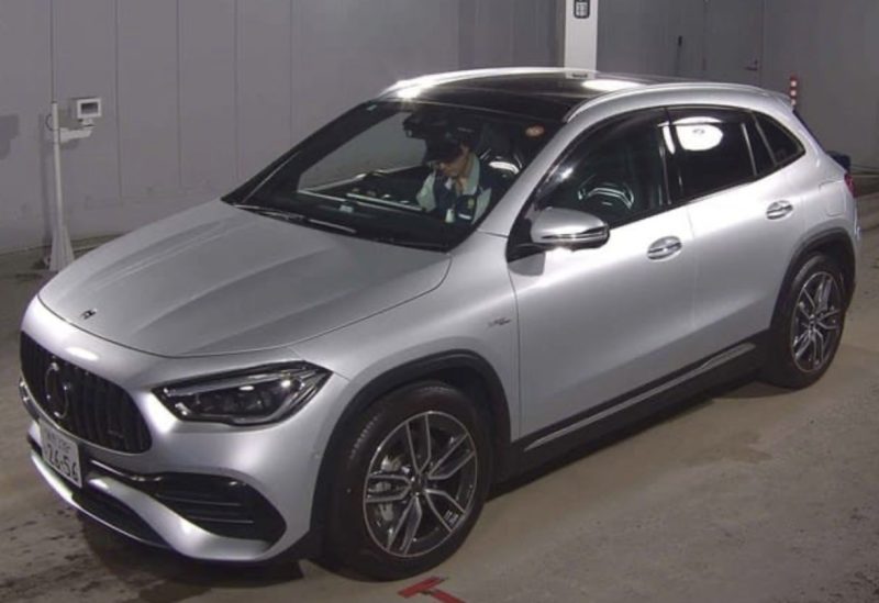 Mercedes-Benz GLA35 AMG Line