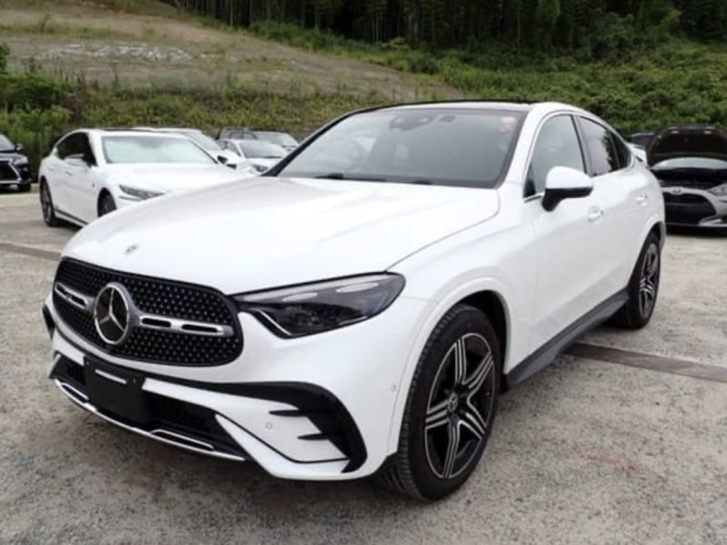 Mercedes-Benz GLC220d AMG Line