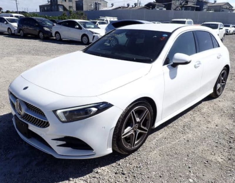 Mercedes-Benz A200d AMG Line