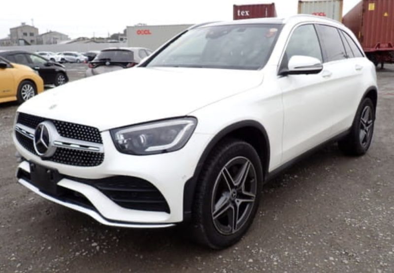 Mercedes-Benz GLC220d AMG Line