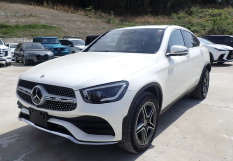Mercedes-Benz GLC220d AMG Line