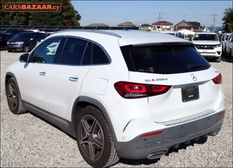 Mercedes-Benz GLA200d AMG Line 