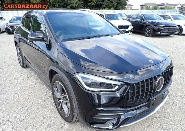 Mercedes-Benz GLA35 AMG Line