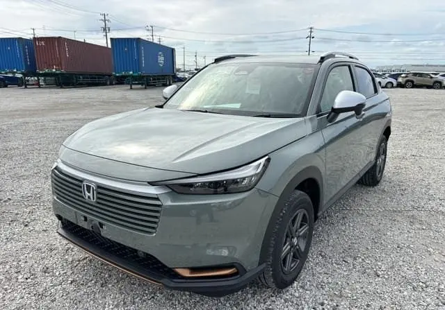 Honda Vezel X Hunt Package
